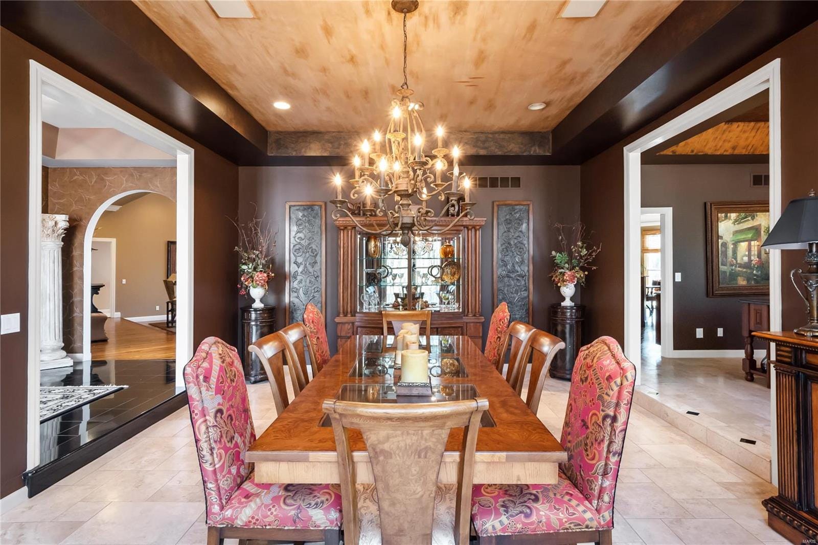 For Sale 2727 Saint Albans East Drive, Wildwood, MO 63038 5 Beds / 4